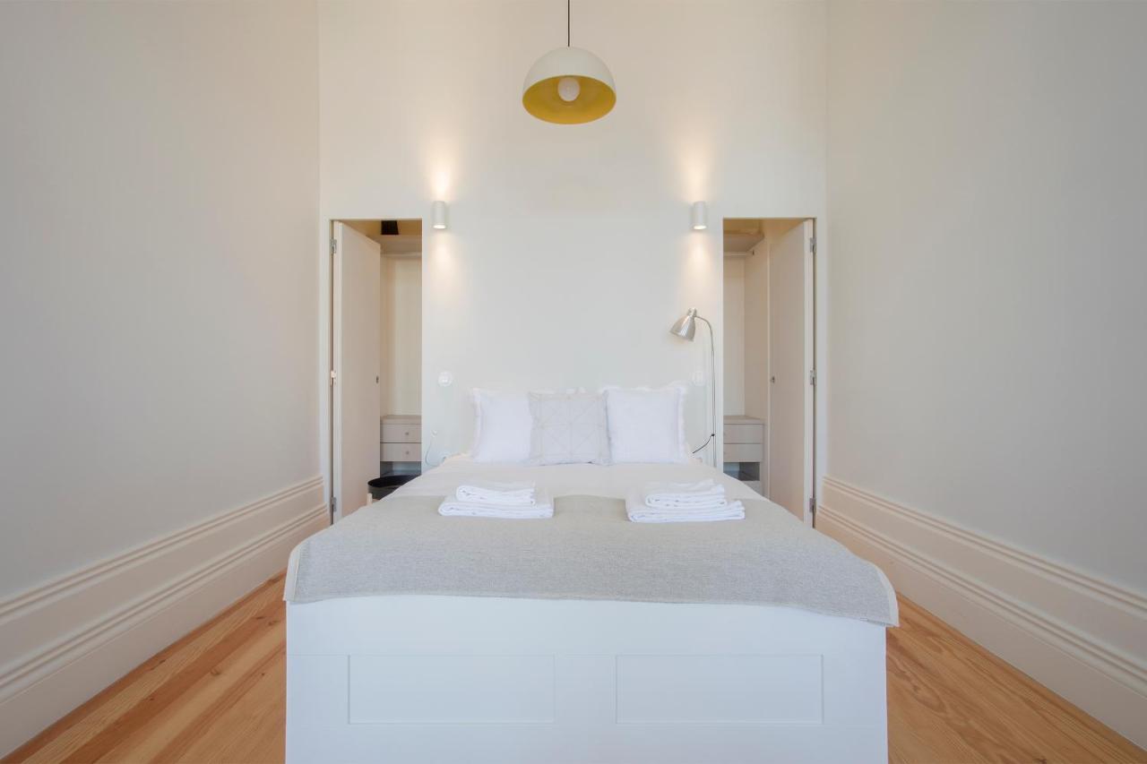 Downtown Spacious Studio Porto Exterior photo